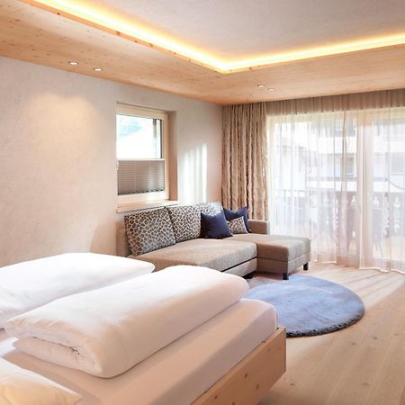 Hotel Neue Post Mayrhofen Exterior foto