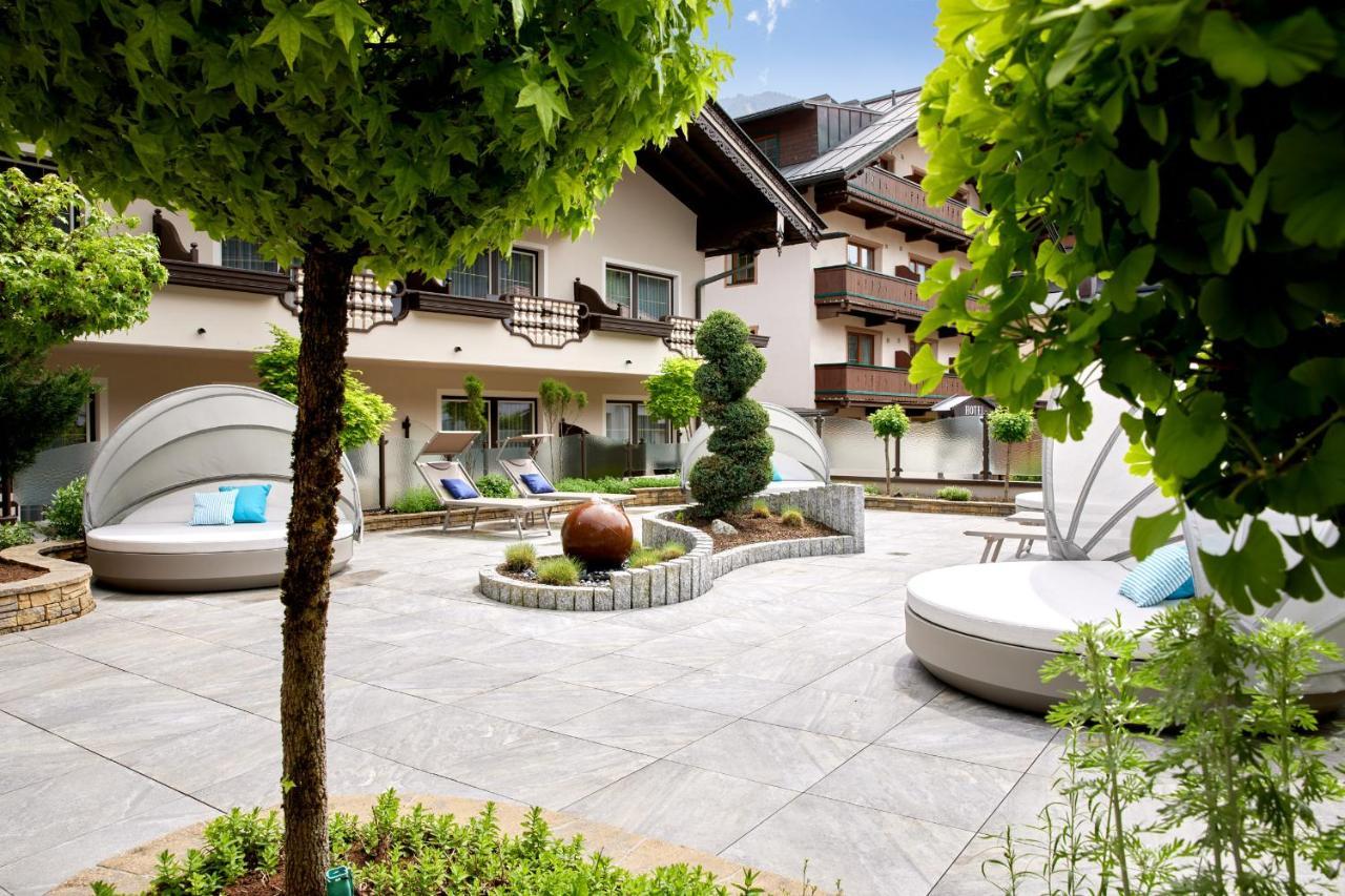 Hotel Neue Post Mayrhofen Exterior foto